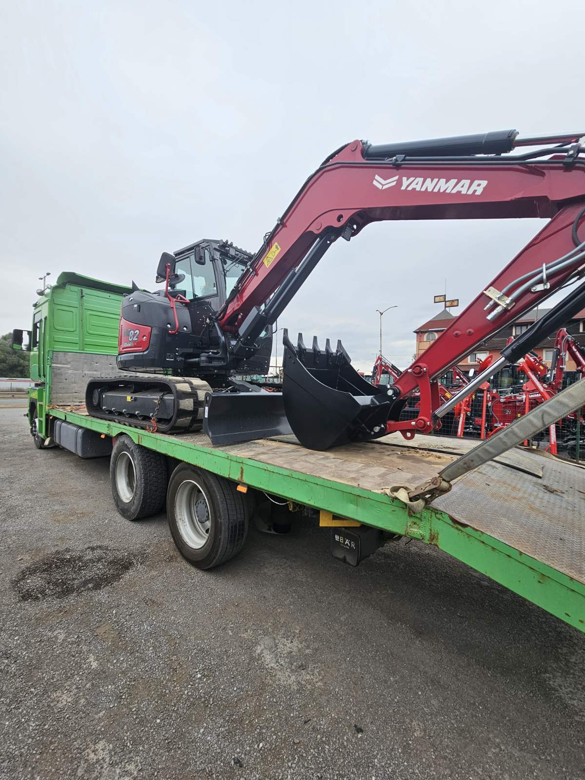 Багер 8.5 тона