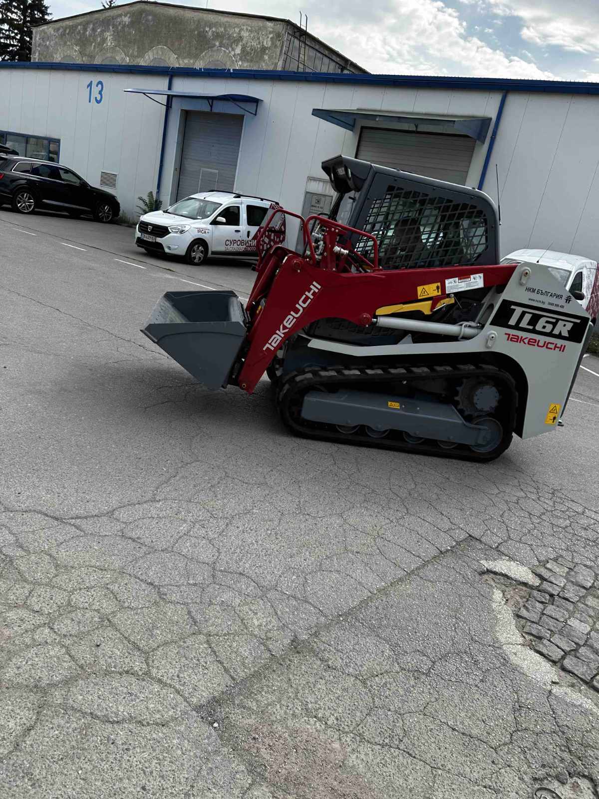 Челен товарач